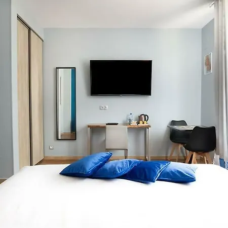 Oasis Anjou * 쏘뮤흐