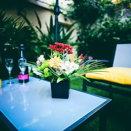 Oasis Anjou Apartment